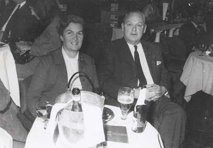 1969 Thusnelda und Otto Scheyer bei einem Empfang